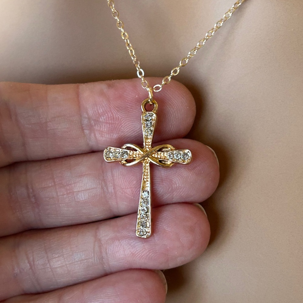 Delicate Gold Cross Pendant Necklace With Rhinestone Accents - Picture 4 of 6